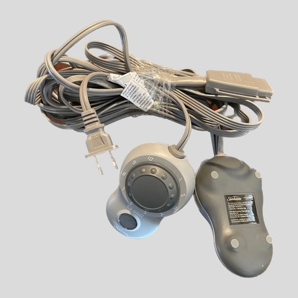 Sunbeam Dual Control S85KQA Electric Heated Blanket Controller 4-Prong 2 Pieces - Picture 2 of 4